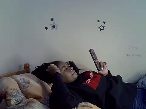 Snapshot of Pretty_savage3 chatting on February 11, 2025, 5:16 am Pretty savage3 online show from February 11, 2025, 5:16 am