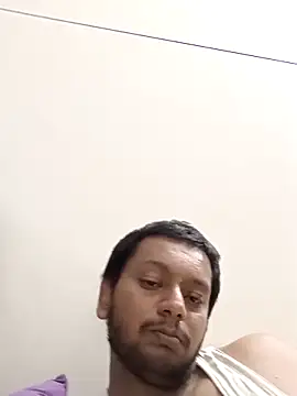 Snapshot of indianhotche chatting on March 19, 2025, 8:22 pm indianhotche online show from March 19, 2025, 8:22 pm