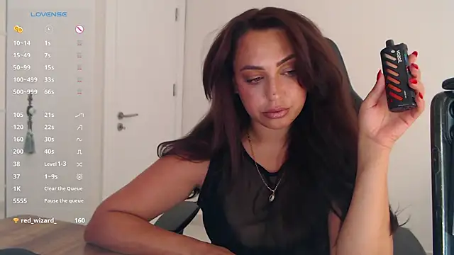  Just a queen 3 online show from June 25, 2026, 5:28 pm