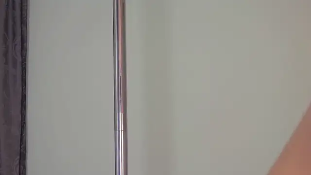 Snapshot of Angelbae- chatting on January 17, 2025, 1:03 pm Angelbae- online show from January 17, 2025, 1:03 pm