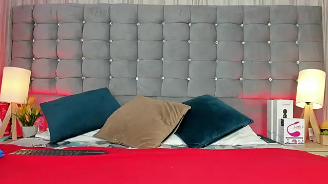 Snapshot of Poacahontasfg chatting on September 28, 2025, 4:07 am Poacahontasfg online show from September 28, 2025, 4:07 am