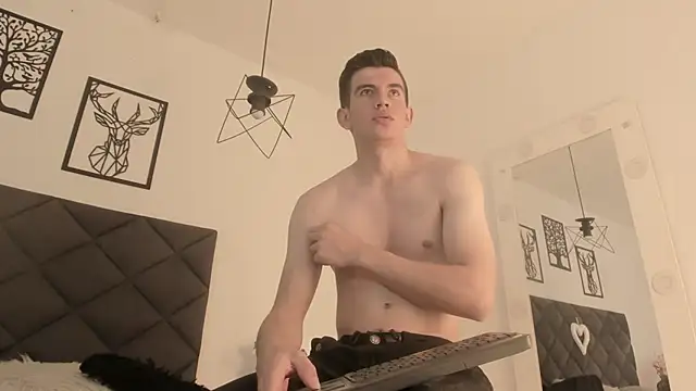 MikaelSlow online show from February 23, 2025, 7:22 am