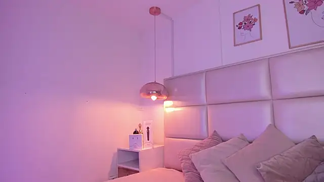 Snapshot of Aily_Yozuko chatting on March 20, 2025, 3:13 am Aily Yozuko online show from March 20, 2025, 3:13 am