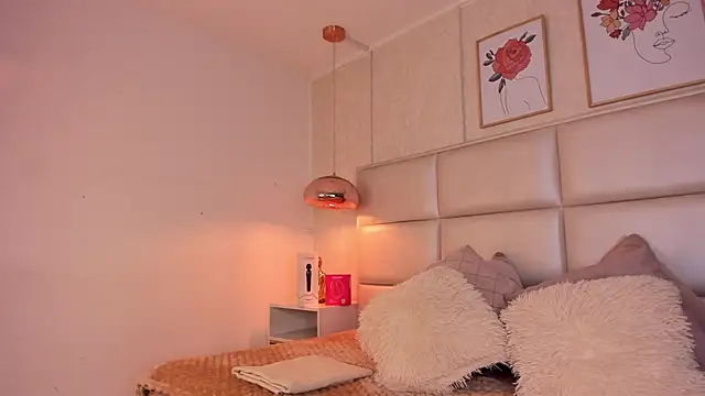 Snapshot of Aily_Yozuko chatting on October 3, 2025, 2:52 am Aily Yozuko online show from October 3, 2025, 2:52 am