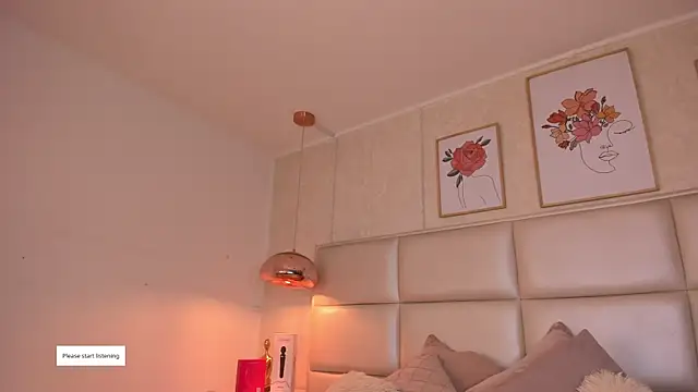 Snapshot of Aily_Yozuko chatting on October 7, 2025, 2:42 am Aily Yozuko online show from October 7, 2025, 2:42 am