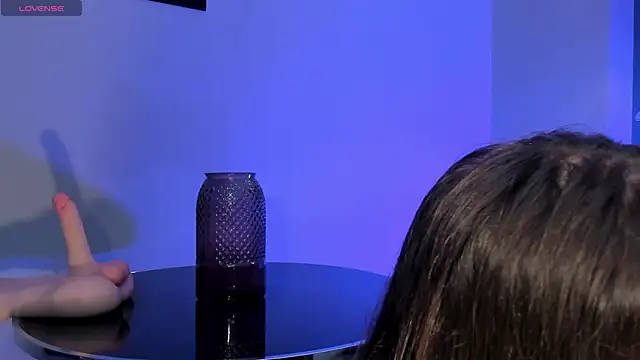 DonnaStonne online show from March 8, 2025, 4:01 am