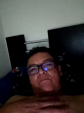 Anuviss lxx online show from October 8, 2025, 2:09 am