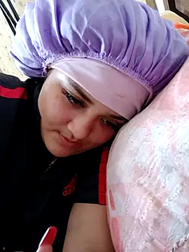 Liancy online show from December 29, 2024, 6:38 pm