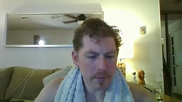 Snapshot of Rock_Pierce chatting on May 19, 2026, 1:56 am Rock Pierce online show from May 19, 2026, 1:56 am