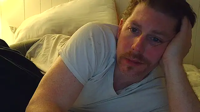 Snapshot of Rock_Pierce chatting on July 1, 2026, 4:14 am Rock Pierce online show from July 1, 2026, 4:14 am