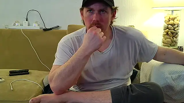 Snapshot of Rock_Pierce chatting on July 5, 2026, 4:36 pm Rock Pierce online show from July 5, 2026, 4:36 pm