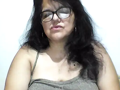 kassandra02 online show from January 10, 2026, 2:57 am