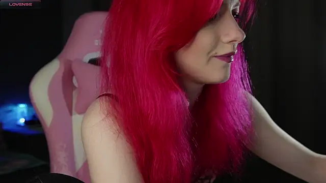 joyhannahh online show from October 25, 2025, 6:57 pm