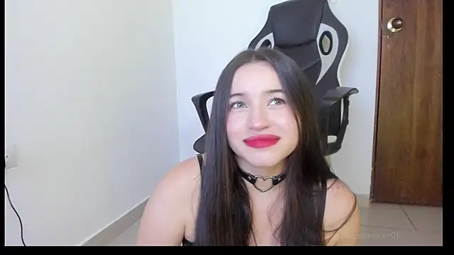 Snapshot of Sophie_spencer1 chatting on October 4, 2025, 2:53 am Sophie spencer1 online show from October 4, 2025, 2:53 am