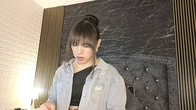 diosagolden online show from November 8, 2025, 8:07 pm