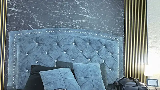 diosagolden online show from February 27, 2026, 9:15 pm