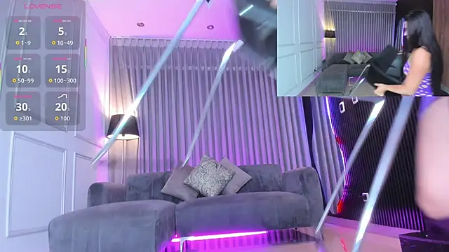 Anna parkker  online show from September 23, 2025, 7:28 pm