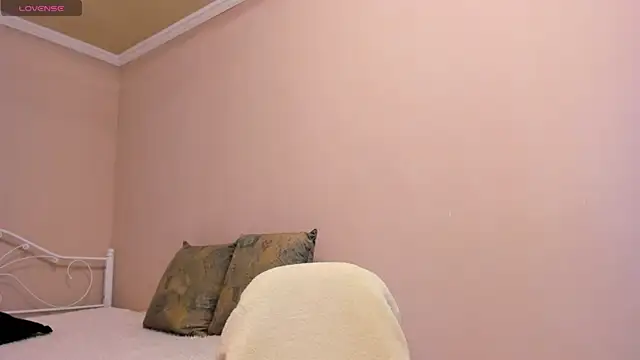 Snapshot of _cleopattra_ chatting on December 12, 2024, 8:14 am cleopattra online show from December 12, 2024, 8:14 am