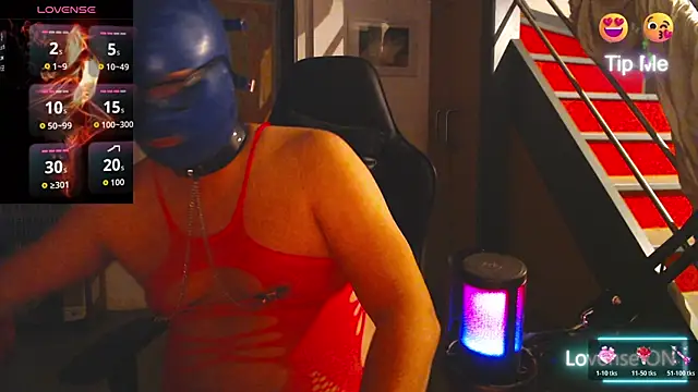 punky233 online show from January 13, 2026, 4:56 pm