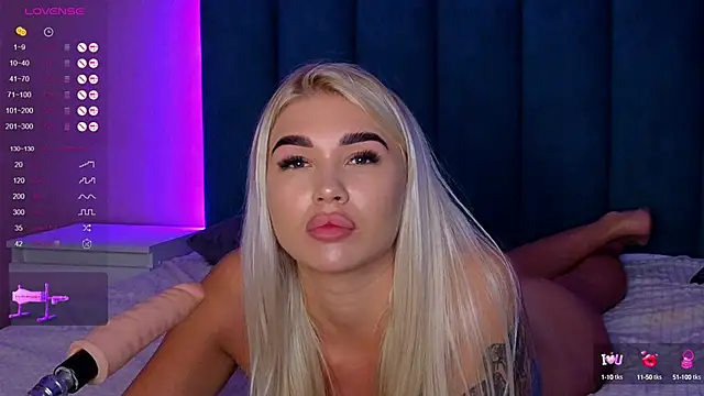 Snapshot of DreamPussyy chatting on February 19, 2025, 4:34 am DreamPussyy online show from February 19, 2025, 4:34 am