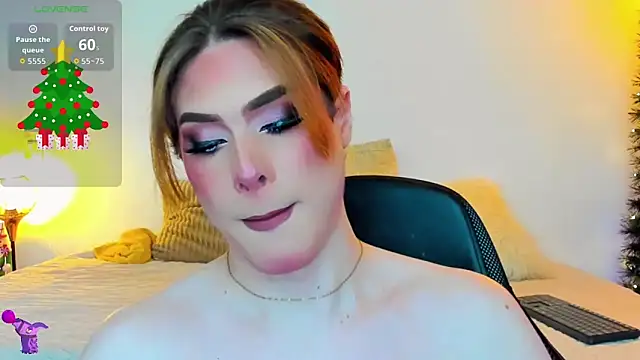 Snapshot of mike_blossom chatting on December 20, 2025, 2:35 pm mike blossom online show from December 20, 2025, 2:35 pm