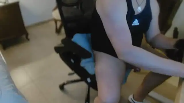 slzypvtpig online show from December 20, 2025, 11:28 am