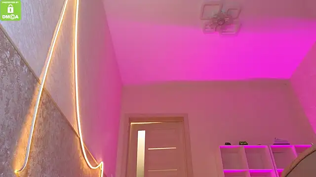 Snapshot of Katy_perry_ chatting on October 29, 2025, 3:42 am Katy perry online show from October 29, 2025, 3:42 am