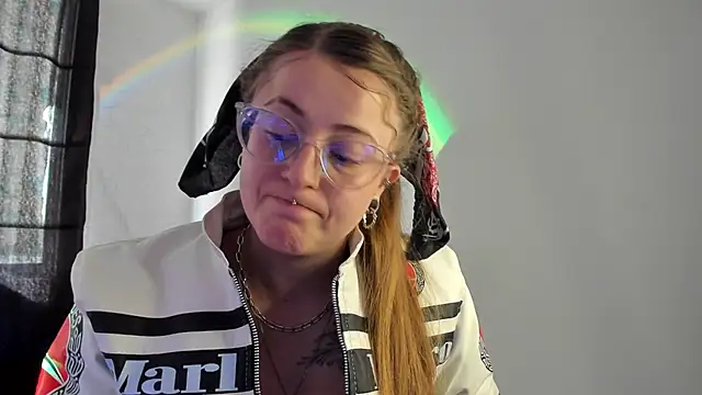 Snapshot of tekila__ chatting on February 1, 2025, 7:34 pm tekila online show from February 1, 2025, 7:34 pm