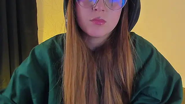 Snapshot of tekila__ chatting on March 14, 2025, 11:22 pm tekila online show from March 14, 2025, 11:22 pm