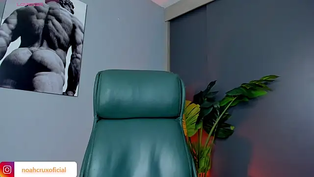 noah crux online show from March 27, 2026, 4:07 am