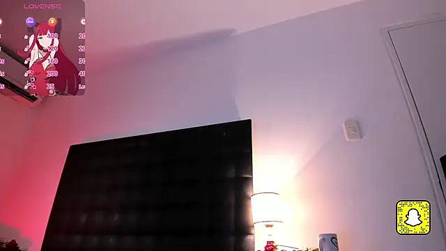 ValenGray online show from May 18, 2026, 1:50 pm