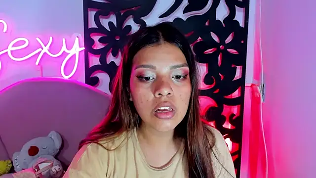 your little naughty1 online show from December 28, 2024, 6:39 am