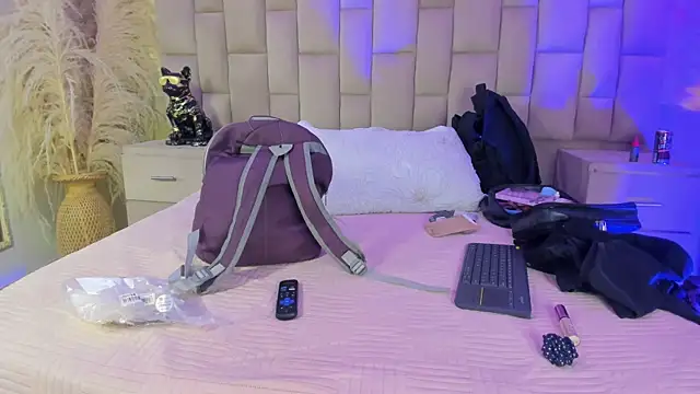 MelodyBliss online show from January 18, 2026, 5:11 am