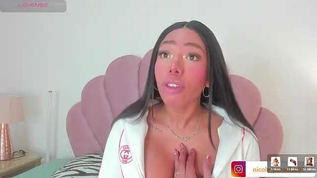 Nicole Paradise online show from July 24, 2026, 1:09 pm