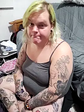 Snapshot of Trans_Girl_next_door420 chatting on May 2, 2026, 10:20 am Trans Girl next door420 online show from May 2, 2026, 10:20 am