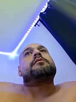 Snapshot of EntozoicLigation chatting on October 25, 2025, 8:22 am EntozoicLigation online show from October 25, 2025, 8:22 am