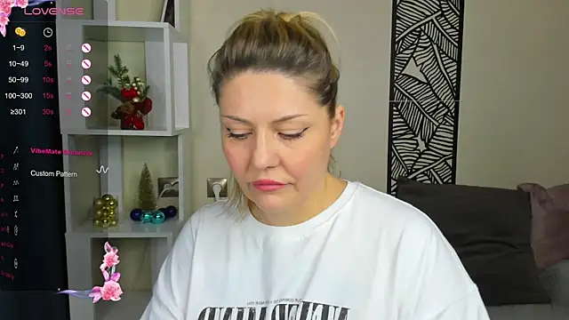 Snapshot of fucking_punishment chatting on December 8, 2024, 1:46 am fucking punishment online show from December 8, 2024, 1:46 am