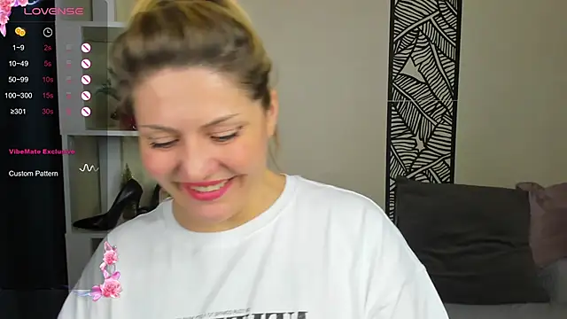 Snapshot of fucking_punishment chatting on December 8, 2024, 4:57 am fucking punishment online show from December 8, 2024, 4:57 am