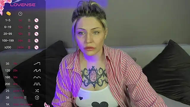 Snapshot of fucking_punishment chatting on February 9, 2025, 10:09 am fucking punishment online show from February 9, 2025, 10:09 am