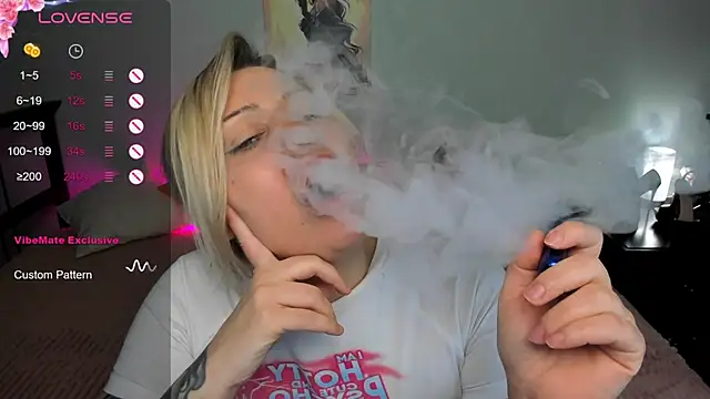 Snapshot of fucking_punishment chatting on February 26, 2025, 3:19 pm fucking punishment online show from February 26, 2025, 3:19 pm