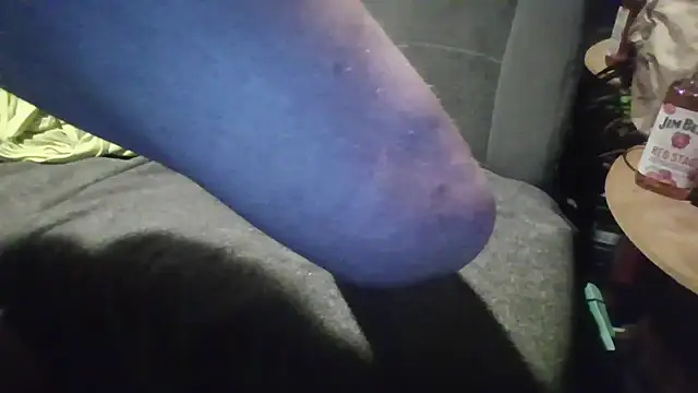 Cashmoney6979 online show from June 30, 2026, 6:58 am
