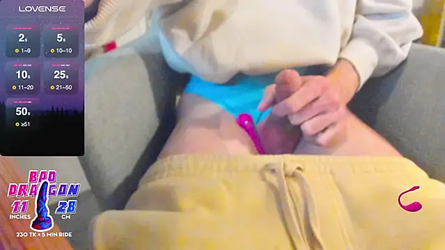 Snapshot of sexy_in_the_dark chatting on February 8, 2025, 7:49 pm sexy in the dark online show from February 8, 2025, 7:49 pm