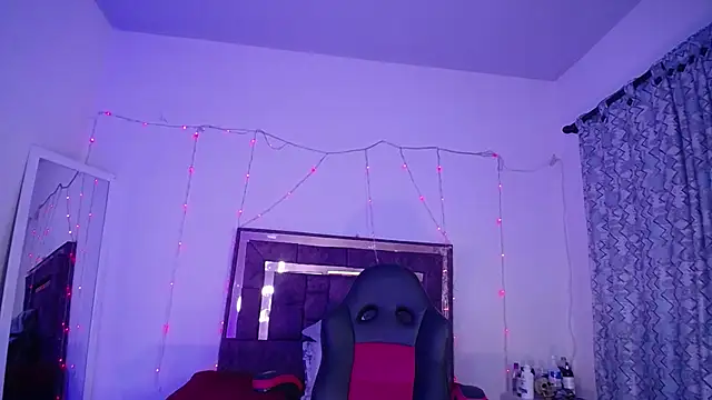 Snapshot of alejandrafitt chatting on January 17, 2026, 3:11 am alejandrafitt online show from January 17, 2026, 3:11 am