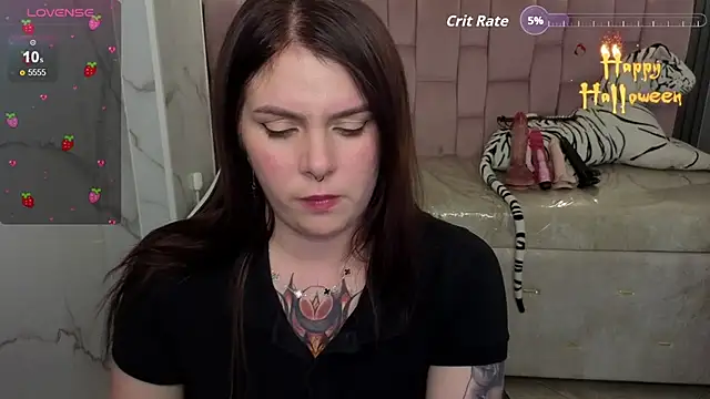 Snapshot of Paula_b_ chatting on October 15, 2025, 12:55 am Paula b online show from October 15, 2025, 12:55 am