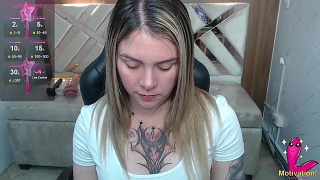 Paula b  online show from July 8, 2026, 12:53 pm