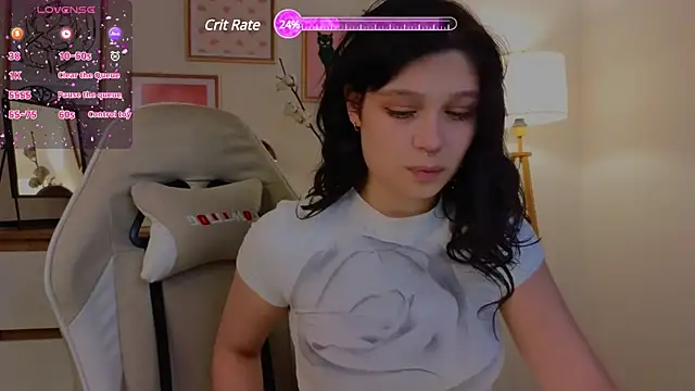 Snapshot of ari_rari chatting on December 12, 2024, 9:48 pm ari rari online show from December 12, 2024, 9:48 pm