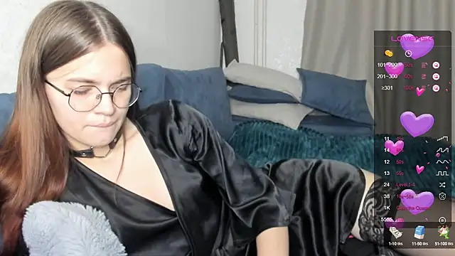 Snapshot of lina_haall chatting on January 9, 2025, 3:44 pm lina haall online show from January 9, 2025, 3:44 pm