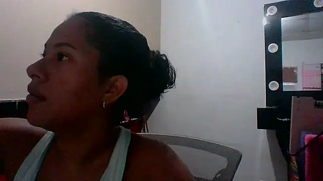 Kitra New online show from December 15, 2025, 11:03 am