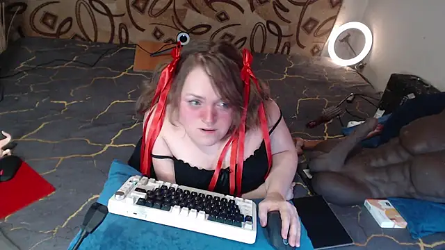 MiniNatalie online show from March 7, 2025, 9:18 am