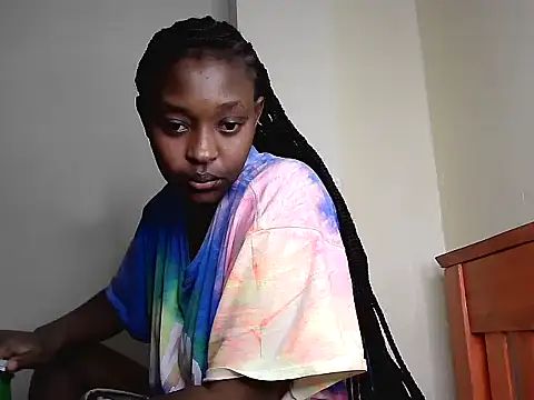 Snapshot of Sweet_mella chatting on June 14, 2026, 6:32 pm Sweet mella online show from June 14, 2026, 6:32 pm